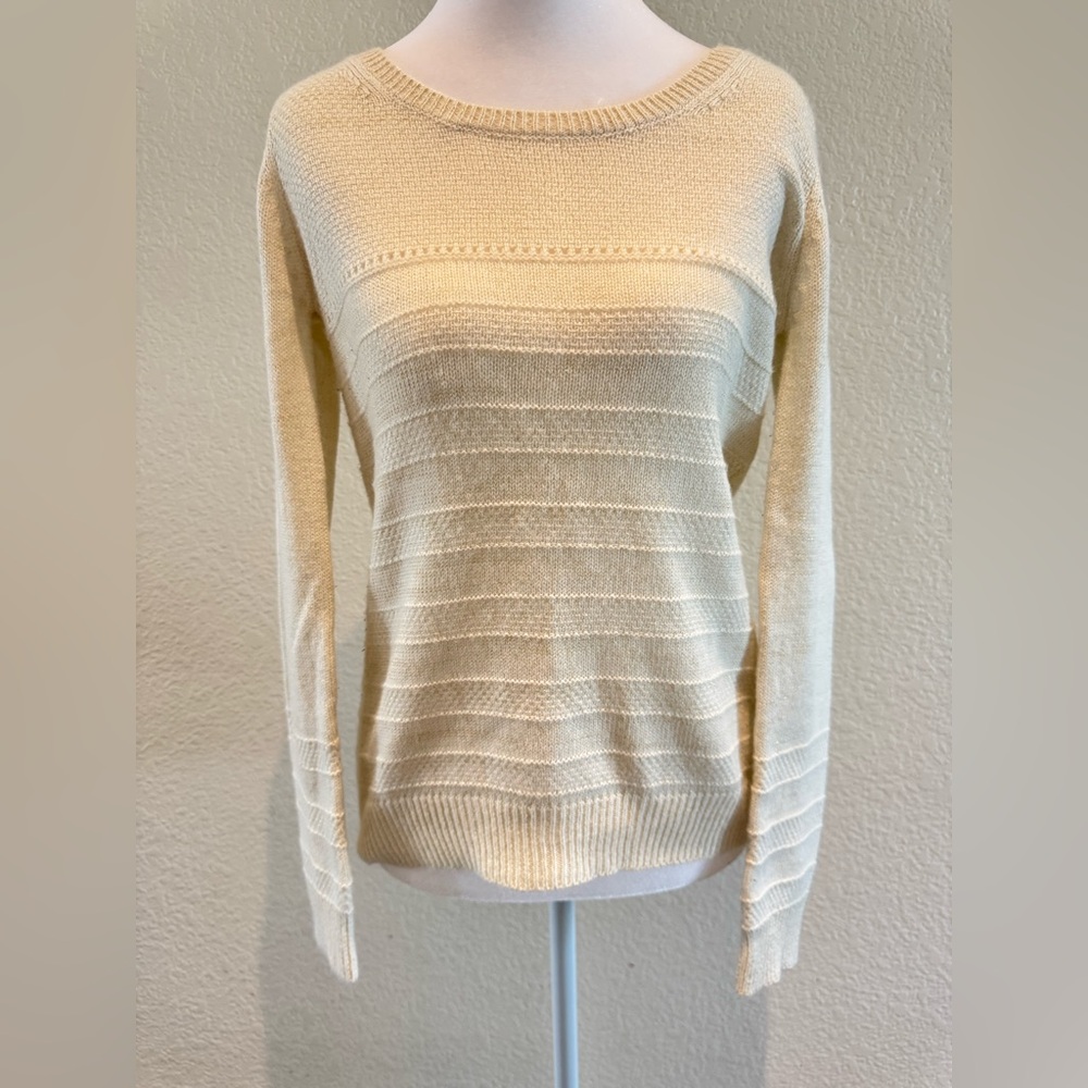 Pink Rose Cream Knit Sweater with Metallic Thread & Faux Button-Back Detail – M